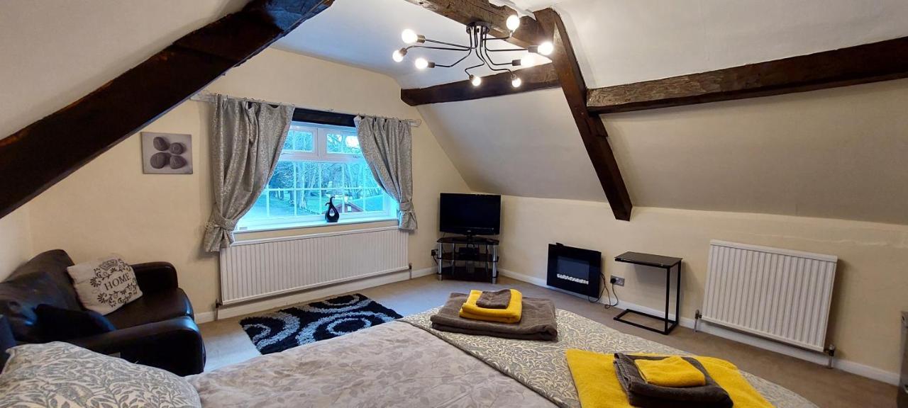 17Th-Century One Bed Studio With Parking & Garden! Elkesley Dış mekan fotoğraf